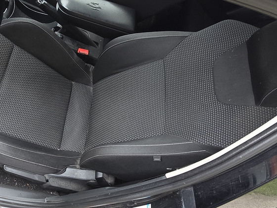 Skoda rapid 2014