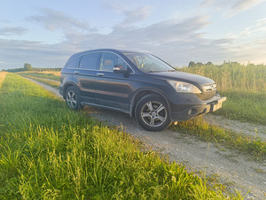 Honda CR-V (2 foto / 9)