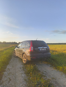 Honda CR-V (6 foto / 9)
