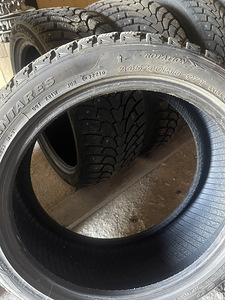 245/40 R18 (1 фото из 3)