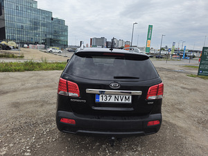 Müüa KIA Sorento (3 foto / 6)