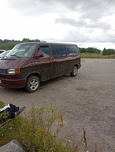 Auto (3 foto / 6)