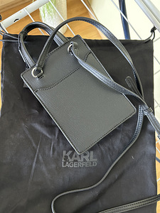 Karl Lagerfeld (2 фото из 3)
