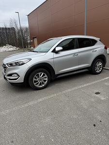 Hyundai Tucson Оснащение Comfort Двигатель 1.6, 130 kW Топли (5 фото из 10)