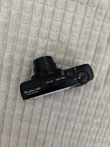 Canon PowerShot S90 (4 фото из 7)