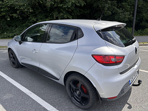 Renault Clio 2013 (5 foto / 10)