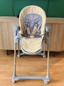 Стульчик для кормления Kinderkraft LASTREE 2 в 1 (4 фото из 10)