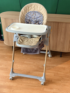 Стульчик для кормления Kinderkraft LASTREE 2 в 1 (5 фото из 10)
