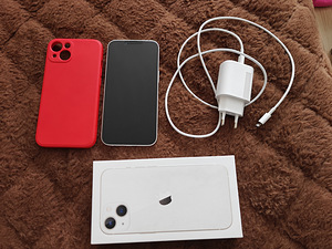 iPhone 13 128Gb (2 фото из 2)