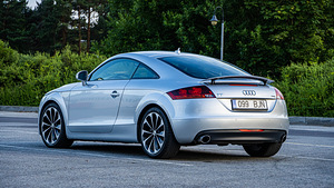 Audi TT 3.2 Quattro 184kW (Registreerimistasu makstud!) (3 foto / 10)