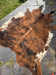 Lehmanahk vaip / leather carpet (1 foto / 6)