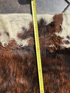 Lehmanahk vaip / leather carpet (6 foto / 6)
