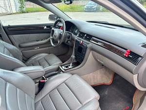 Audi A6 (2 foto / 6)