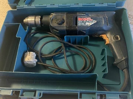 Müüa elektritrell Bosch GSB-701vt