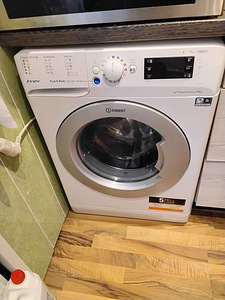 Indesit pesumasin (1 foto / 3)