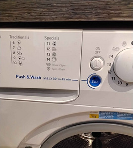 Indesit pesumasin (2 foto / 3)