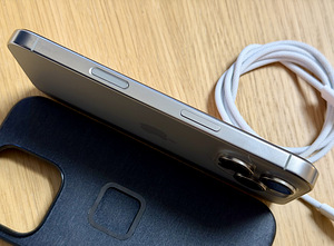 Apple iPhone 16 Pro Natural Ti 256GB uueväärne! (3 foto / 8)