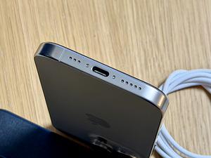 Apple iPhone 16 Pro Natural Ti 256GB uueväärne! (5 foto / 8)