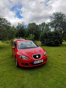 Seat. Leon (1 foto / 10)