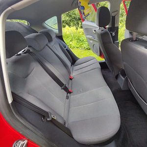 Seat. Leon (4 foto / 10)