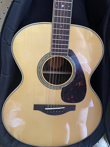 Yamaha LJ6 ARE Acoustic Guitar (1 foto / 5)