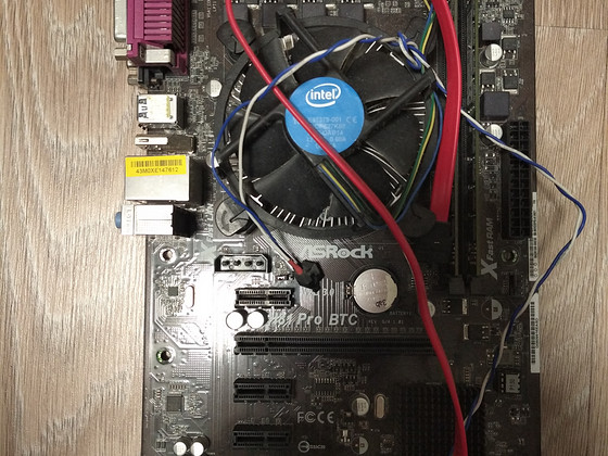H81 PRO BTC + 8GB + CPU
