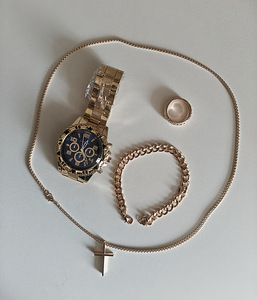 Kinkekomplekt, meeste käekell + ehted, uus. (3 foto / 4)