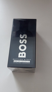 Hugo Boss "Bottled Night" 100 мл edt (1 фото из 3)