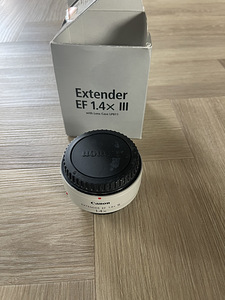 Canon EF 1.4x III Extender / телеконвертер (2 фото из 2)
