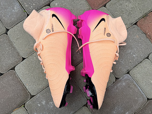 Nike Phantom Luna 2 FG (3 foto / 3)