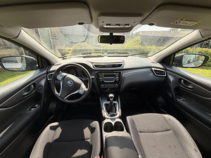NISSAN QASHQAI 2015 (5 фото из 9)