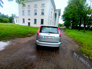 Ford C Max (5 фото из 8)