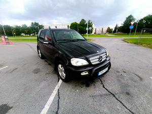 MERCEDES-BENZ ML 270 CDI (1 фото из 10)