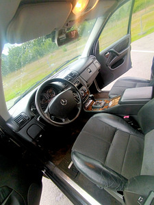 MERCEDES-BENZ ML 270 CDI (9 фото из 10)