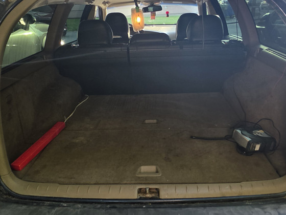 Продам Volvo V70 2.4D (2002)