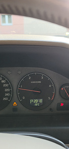 Продам Volvo V70 2.4D (2002) (11 фото из 14)