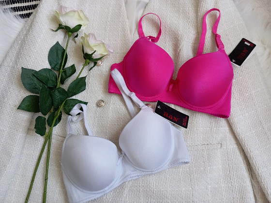UUTE rinnahoidjate komplekt: fuksia ja valge (suurus 70B)