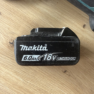 Makita nurklihvija/rellakas (5 foto / 8)
