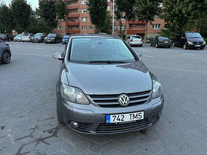 Volkswagen Golf Plus (1 фото из 7)