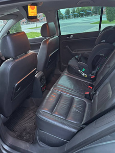 Volkswagen Golf Plus (6 фото из 7)