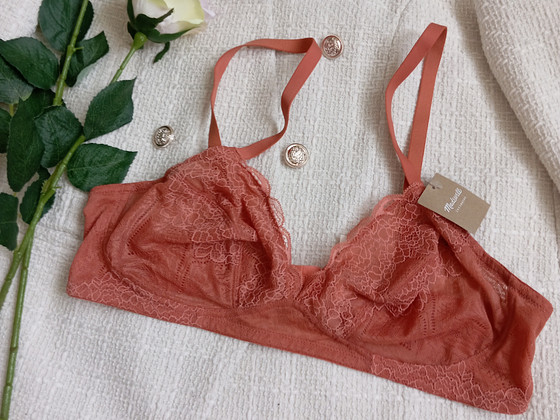 UUS Madewell pitsiline bralette / rinnahoidja, suurus L # 73