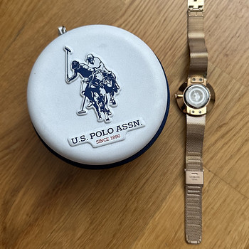 Naiste käekell U.S. Polo Assn. karbiga
