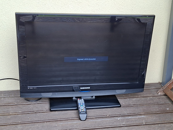 Samsung 32" LCD-televiisor, telekas, teler