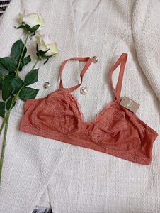UUS Madewell pitsiline bralette suurus M # 73 (1 foto / 3)