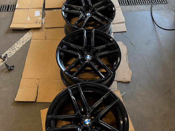 BMW 810M M5 M8 20" Valuveljed 4tk OEM
