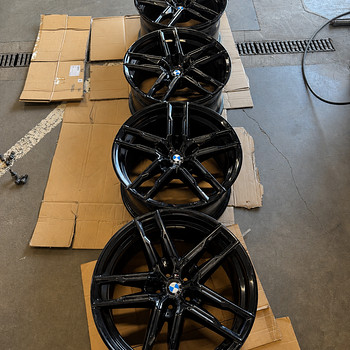 BMW 810M M5 M8 20" Valuveljed 4tk OEM