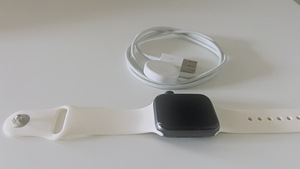 Apple watch 5 40mm (2 foto / 2)