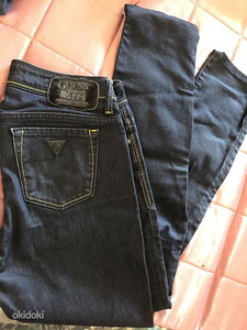 Guess (2 фото из 4)