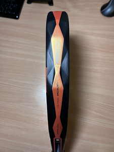 Padeli reket Bullpadel Neuron 02 Edge 2026 by Fede Chingotto (3 foto / 6)