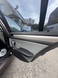 Кожаный салон BMW для E46 Touring (5 фото из 6)